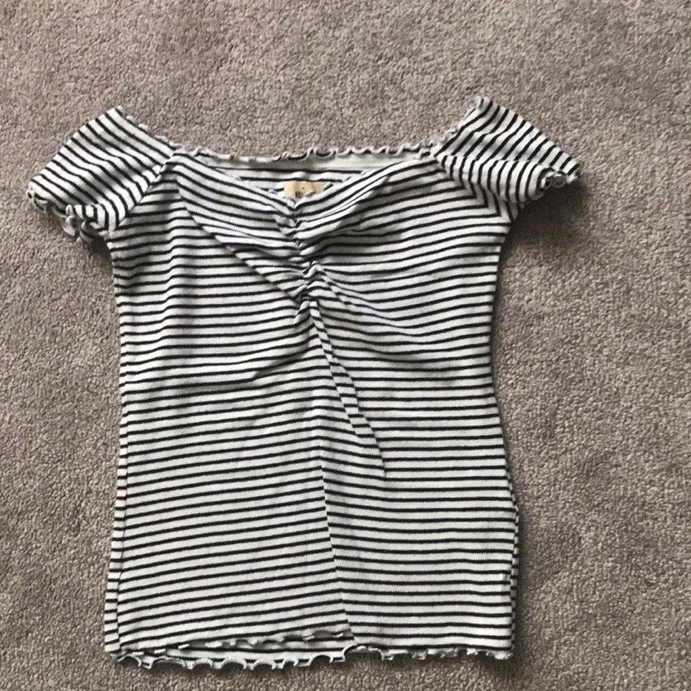 hollister striped top